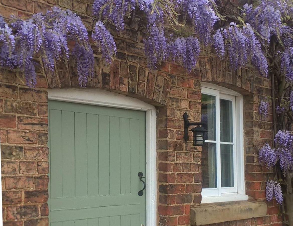 The Stables At Owlett Hall Crowle  외부 사진